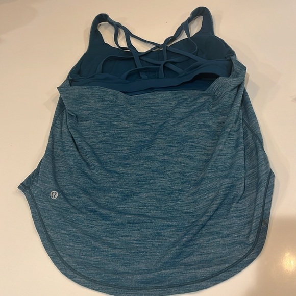 Lulu Lemon top - Picture 3 of 4